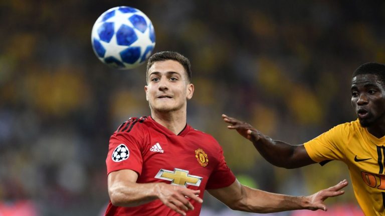 Barca និង PSG ចាប់អារម្មណ៍ទៅលើ Dalot កីឡាករ Man UTD តម្លៃ ៣៥លានអឺរ៉ូ
