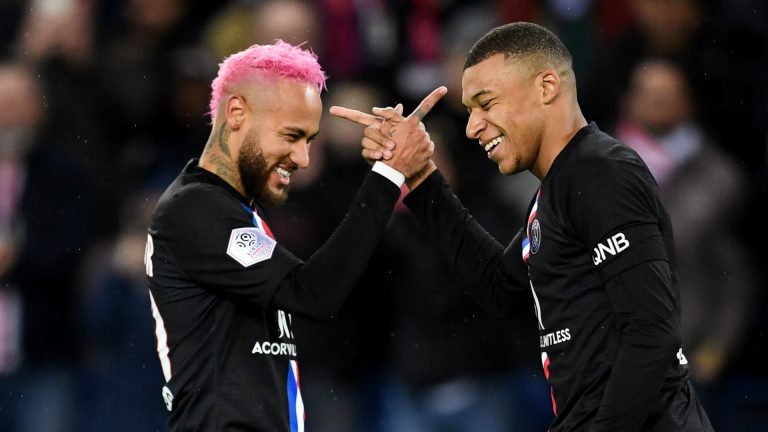 PSG បានចរចាបន្តកុងត្រាថ្មីជាមួយ Neymar និង Mbappe
