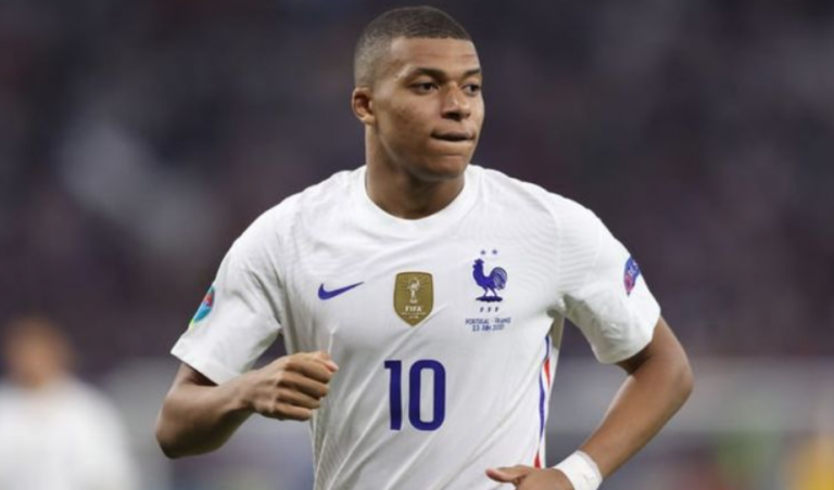 Mbappe គួរតែសម្រាក ដោយការប្រកួត FIFA World Cup ខិតជិតមកដល់